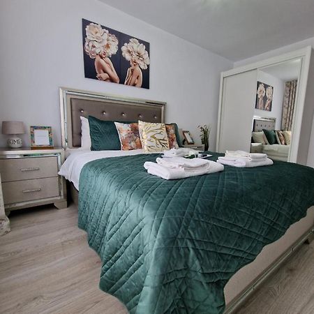 M&A Apartment บราชอฟ ภายนอก รูปภาพ